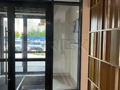квартира за адресою Київ, Микільсько-Слобідська вул., 3