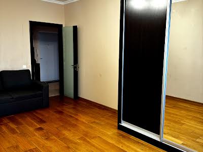 квартира за адресою Юрія Кондратюка вул., 7