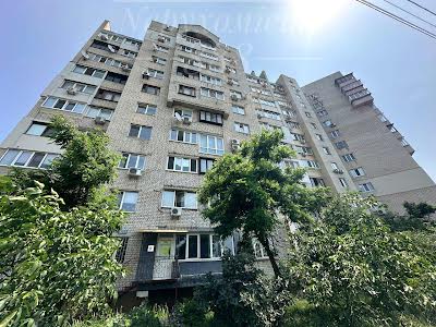 квартира за адресою Київ, Драгоманова вул., 31