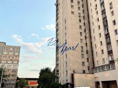 квартира за адресою Дніпровська набережна вул., 13