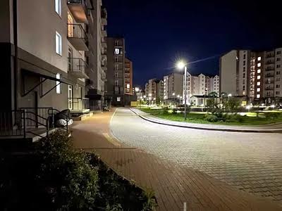 квартира по адресу Героїв Крут ул., 10