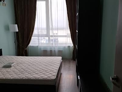 квартира за адресою Причальна вул., 14