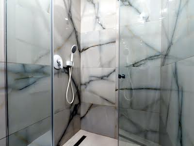 квартира за адресою Федора Ернста вул., 16Б