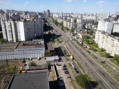 квартира за адресою Ревуцького вул., 40-Б