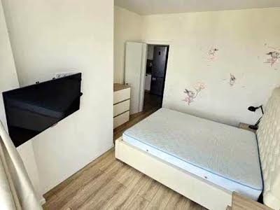квартира за адресою Київ, Драгоманова вул., 2