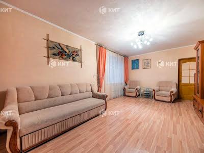 квартира за адресою Каденюка вул., 26б