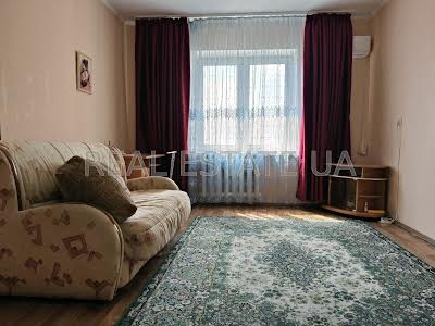 квартира за адресою Драгоманова вул., 1-Г