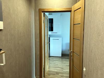 квартира по адресу Киев, Набережно-Крещатицкая ул., 33