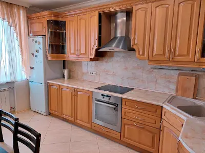 квартира за адресою Василя Верховинця вул., 10