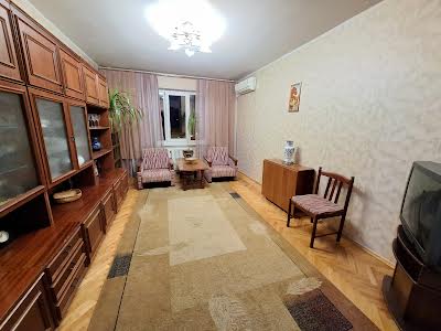 квартира по адресу Драгоманова ул., 25