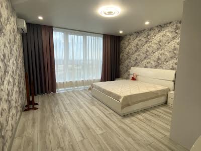 квартира за адресою Воскресенська вул., 2-В