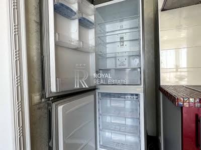 квартира по адресу Анны Ахматовой ул., 13-Д