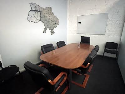 комерційна за адресою Миколи Міхновського бульв. (Дружби Народів), 13