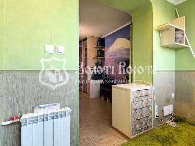 квартира по адресу Драгоманова ул., 5