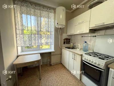 квартира по адресу Защитников Украины пл., 1