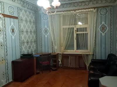 квартира за адресою Павлівський майдан (Рози Люксембург), 8