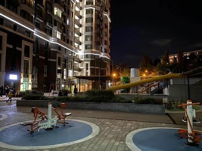 квартира за адресою Євгена Коновальця вул. (Щорса), 34-А