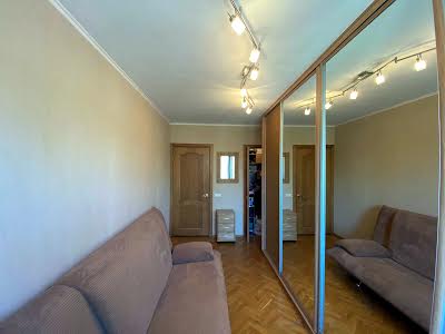 квартира по адресу Пражская ул., 22