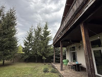 будинок за адресою с. Малютянка, травнева, 11