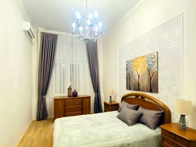 квартира за адресою Володимирська вул., 45