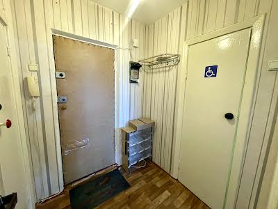 квартира за адресою Докучаєвська вул., 16