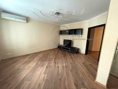 квартира за адресою Драгоманова вул., 31б