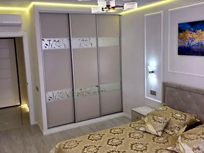 квартира за адресою Київ, Михайла Максимовича вул. (Онуфрія Трутенка), 28е