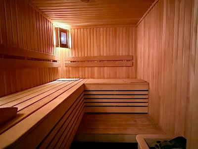 будинок за адресою с. Крюківщина, Квіткова вул., 3