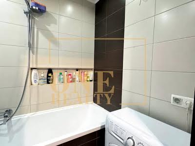 квартира за адресою Миропільська вул., 37