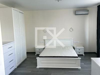 квартира за адресою Краківська вул., 27