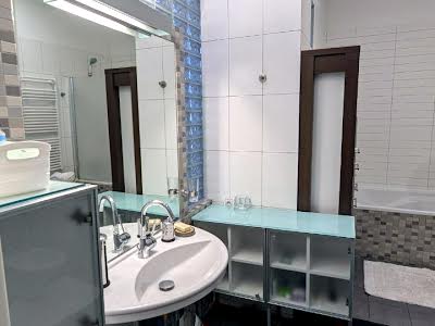 квартира по адресу Большая Житомирская ул., 25/2