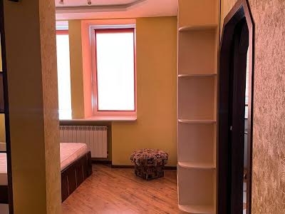 квартира за адресою Драгоманова вул., 6-А