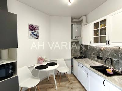 квартира за адресою Університетський пров., 3