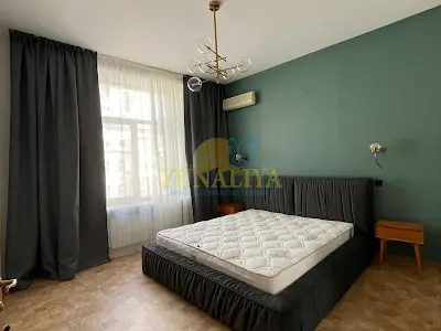 квартира за адресою Велика Васильківська вул. (Червоноармійська), 108