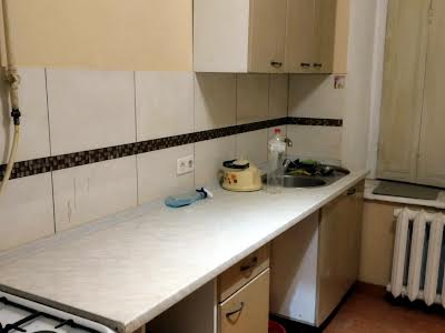 квартира за адресою Торгова вул., 3