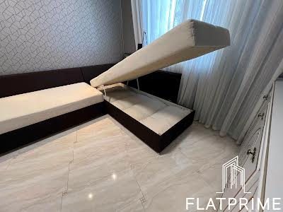 квартира за адресою Левітана вул., 3