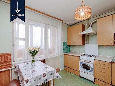 квартира за адресою Якуба Коласа вул., 6-Б