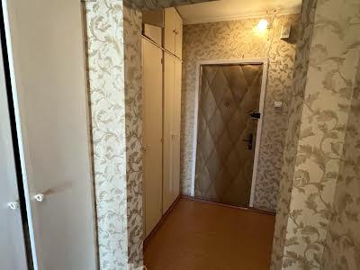 квартира по адресу Червоной Калины просп. (Владимира Маяковского), 38/10