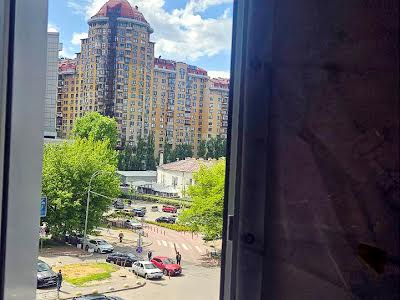 квартира за адресою Генерала Алмазова вул. (Кутузова), 18/7