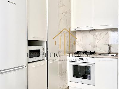квартира за адресою Боголюбова вул., 9б