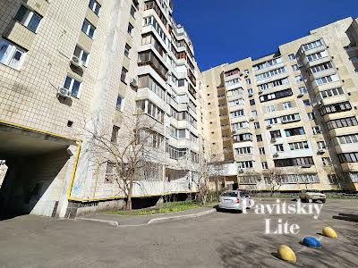 квартира по адресу Драгоманова ул., 22
