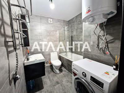 квартира за адресою Машинобудівна вул., 24