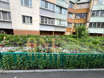 квартира по адресу Натальи Ужвий ул., 5