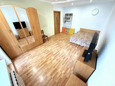 квартира по адресу Анны Ахматовой ул., 6