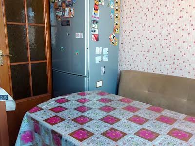 квартира за адресою Степана Олійника вул., 15