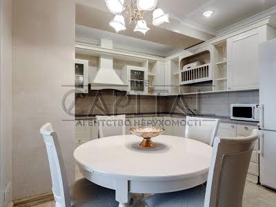 квартира по адресу Кропивницкого ул., 8