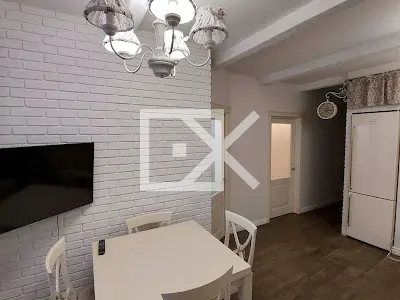 квартира за адресою Київ, Драгоманова вул., 4-А