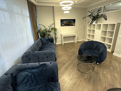 квартира по адресу Кловский спуск (Кловський), 7а