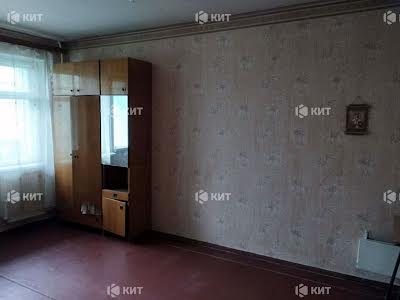 квартира по адресу Гвардейцев-Широнинцев ул., 37-17