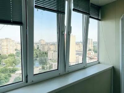 квартира за адресою Вахтанга Кікабідзе вул. (Булгакова), 15-А